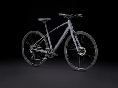 Das Trek FX Gen 4 ist ein vielseitiges Hybrid-Bike, mit dem Fokus auf Fitness, Pendeln und Alltags-Mobilität.
