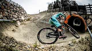 Tahnee Seagrave, 1ère victoire en Coupe du monde