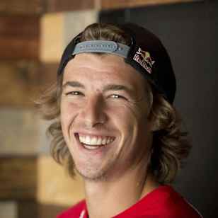 Ryan Decenzo antes de la final de la Street League en los X Games de Verano de Los Ángeles (California, EE. UU.) el 3 de agosto de 2013
