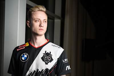 An image of Rekkles in a G2 shirt