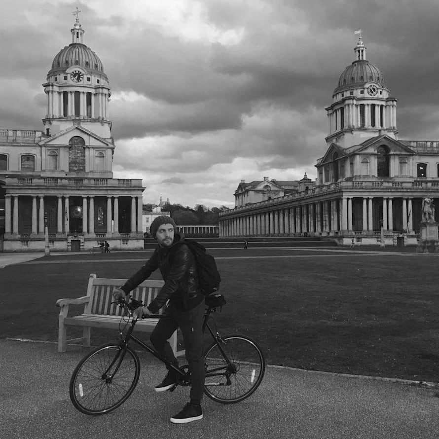 londra da yeni kusak turkler