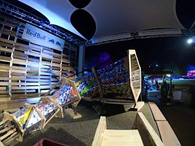 1,000 recycled Red Bull cans became art.