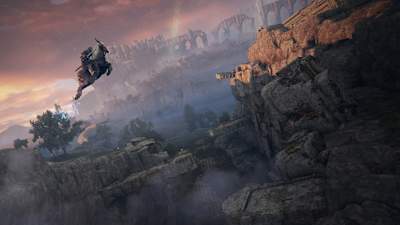 Captura de pantalla de Elden Ring muestra al personaje principal sobre un caballo saltando por un barranco.