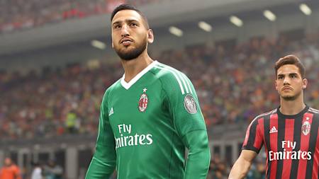 Donnarumma'nın PES 2018'deki görünümü