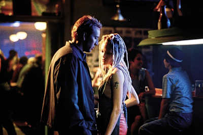 Nicolas Cage ve Angelina Jolie 60 Saniye'de