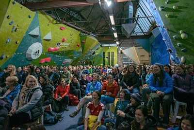 ショーナは女子クライミングシンポジウムを立ち上げた