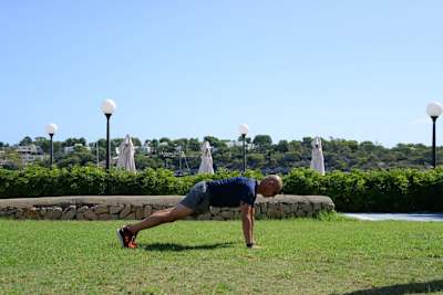 Tercer paso del burpee