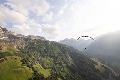 Gleitschirmfliegen in den Dents du Midi