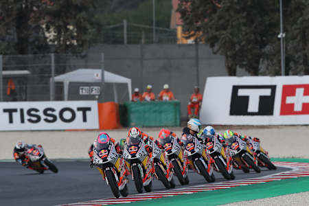 Veda Pratama ahead of Pini and Carpe during Race 2 in Misano 2024