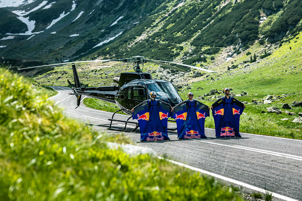red bull skydive team, zbor cu wingsuit-ul deasupra transfăgărășanului, 2021