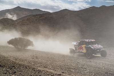 Mitchell Guthrie in action of stage 4 of the Dakar Rally in Saudia Arabia on January 8, 2020.