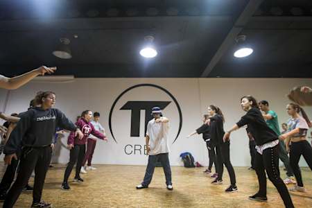 Greenteck teaching a workshop about popping at a dance studio in Zagreb, Croatia on March 25th 2018