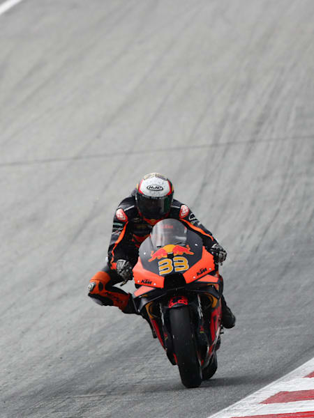 Brad Binder von KTM auf seinem Weg zum Sieg bei der MotoGP in Österreich auf dem Red Bull Ring 2021.