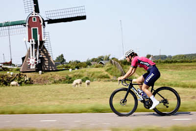 On 14 August 14, 2025, Angel Daleman powers through the scenic countryside of Leiden, The Netherlands, during a cycling training session.