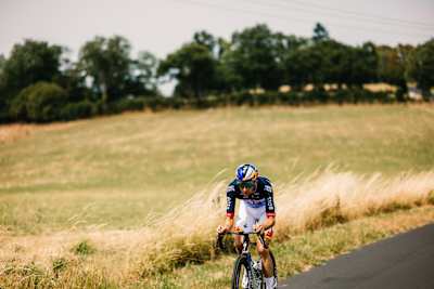 Jai Hindley of Red Bull – BORA – hansgrohe is pictured powering through France during the Rest Day of the 113th Tour de France in 2026.