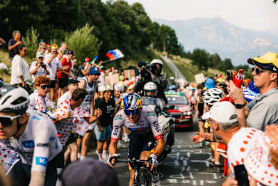 Florian Lipowitz vom Team Red Bull – BORA – hansgrohe während der 15. Etappe (Champagnole – Plateau de Solaison) der 113. Tour de France in Frankreich am 19. Juli 2026.