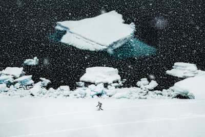 Ultramarathon Running Across Antarctica’s Frozen Landscape