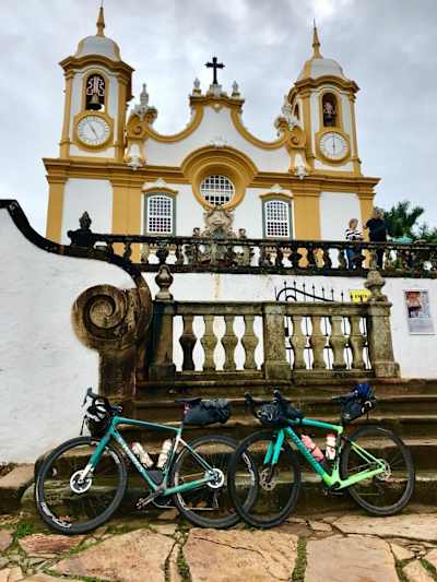 Ponto de partida da cicloviagem: Igreja da matriz em Ouro Preto (MG)