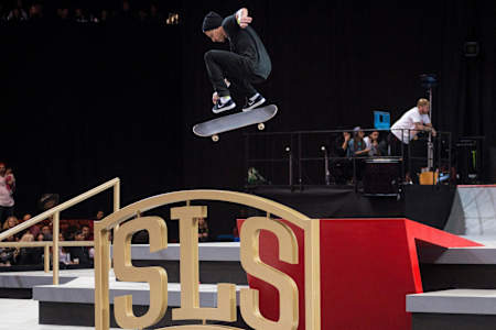 Luan Oliveira came out swinging to take the crown but fell just short in the finals but wowed the crowed with perfect hardflips every go