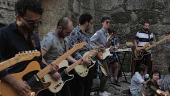 A Scene called Barcelos 1/3 Infection