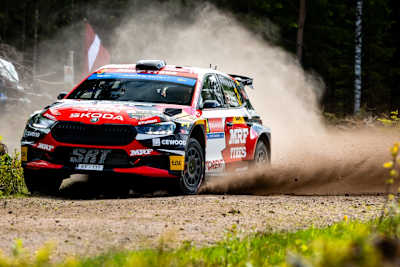 Sesks completed the top five for Team MRF Tyres