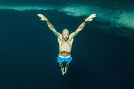 Stig Pryds vai à superfície