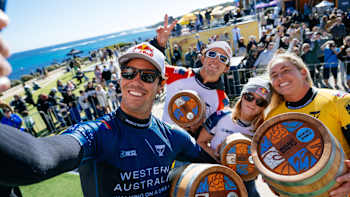 Finalists at WSL Margaret River Pro 2025 pose for a selfie