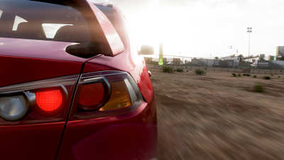Screenshot aus Forza Horizon 5 zeigt eine Detailaufnahme eines Mitsubishi Lancer Evo.