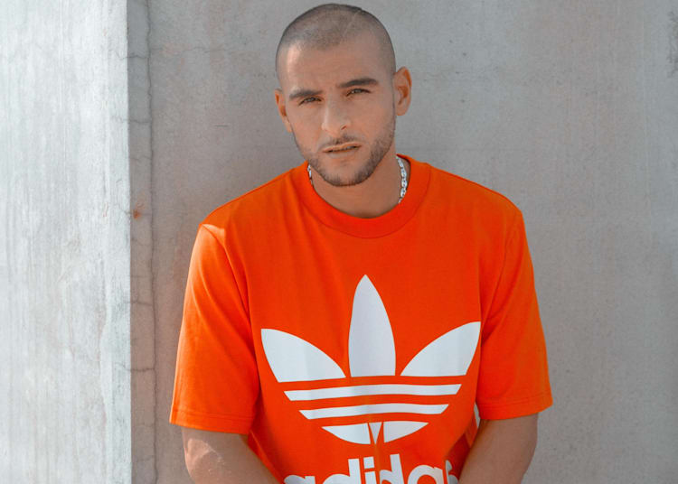 Fary L Humoriste En Interview Pour The Red Bulletin