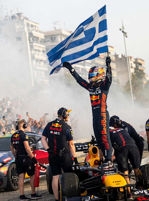 Red Bull Showrun by Alumil