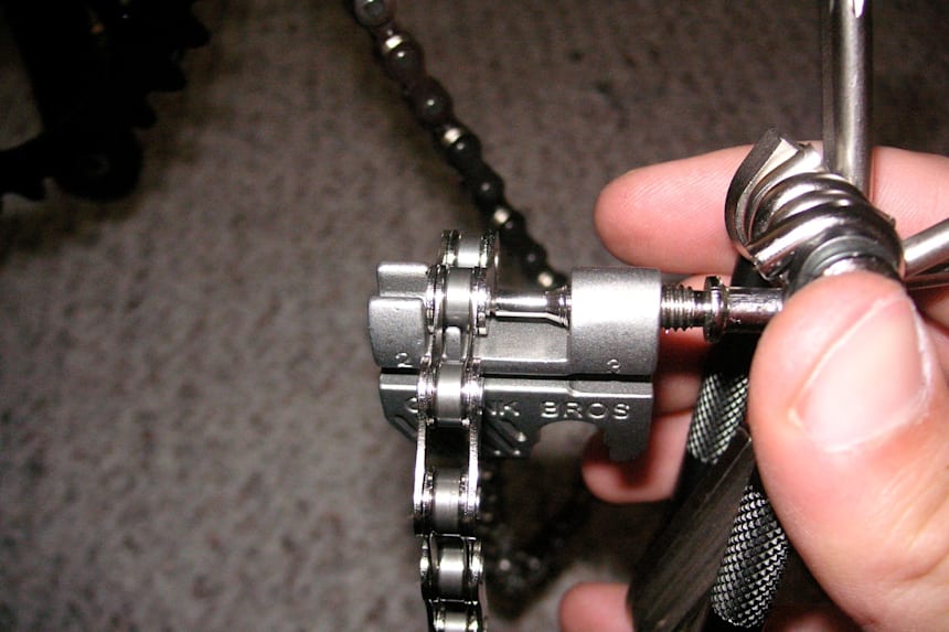Mountain Bike Chain Guide Everything You Need To Know