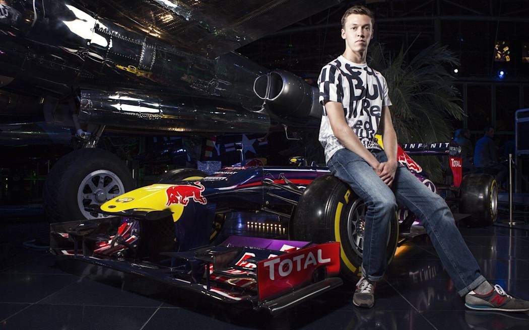 Daniil Kvyat Answers Questions From Twitter