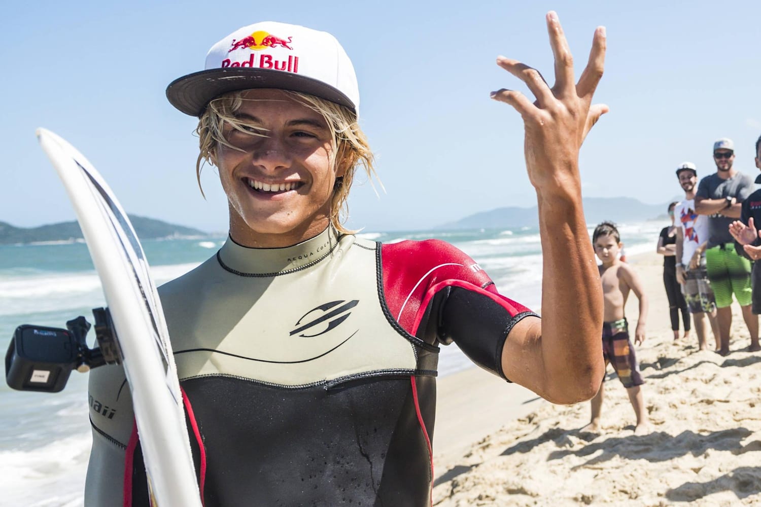 Mateus Herdy Surfing Red Bull Athlete Profile