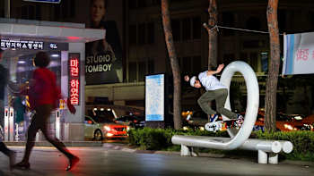 Torey Pudwill hace un Back Tail Up.