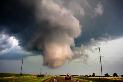 Czarna chmura burzowa