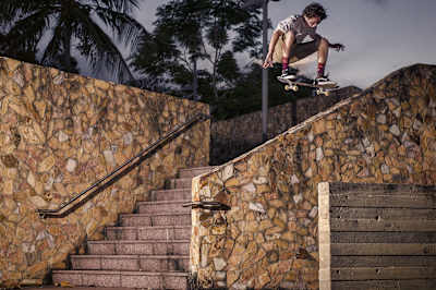 Kris Vile - Fakie ollie