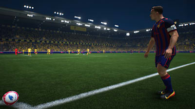 Xherdan Shaqiri tire un corner dans EA Sports FC 26.