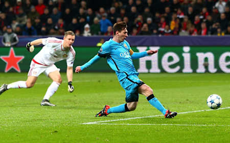 Lionel Messi scoring against Bayer Leverkusen
