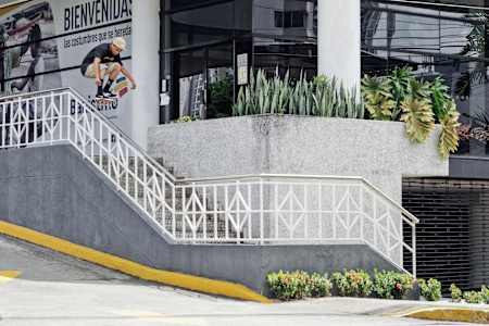 Kevin Tshala – Ollie 