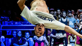 Lilou conoce a Soso.