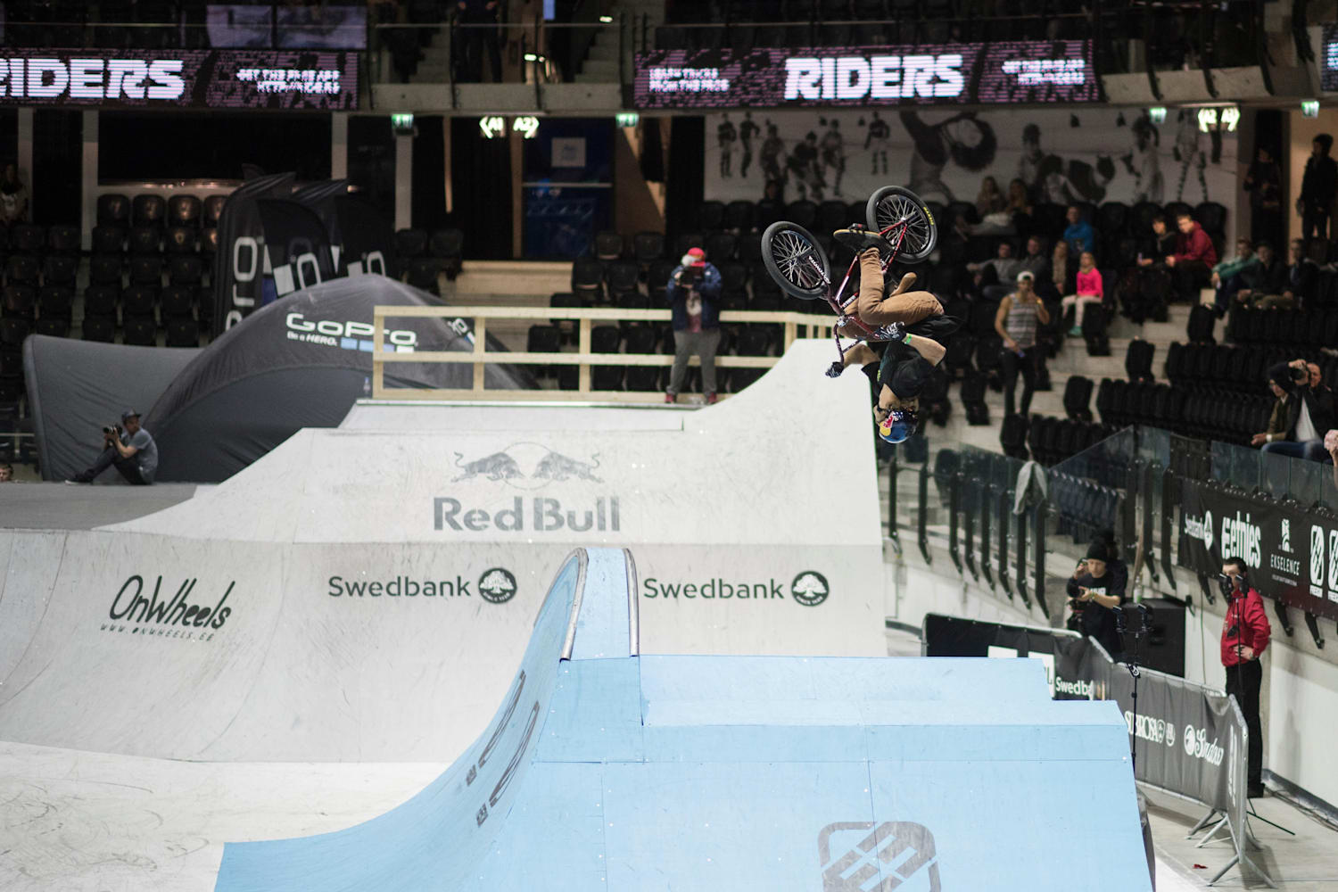 Simple Session 2016 BMX