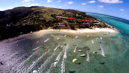 Deloc rau pentru a practica putin kitesurfing...