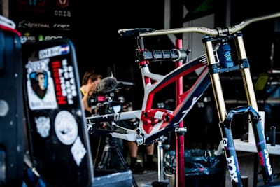 Team America for Aaron Gwin