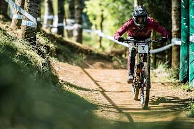Loris Vergier racing to fastest qualifying time at the 2017 UCI DH World Cup Rd 1 in Lourdes, France