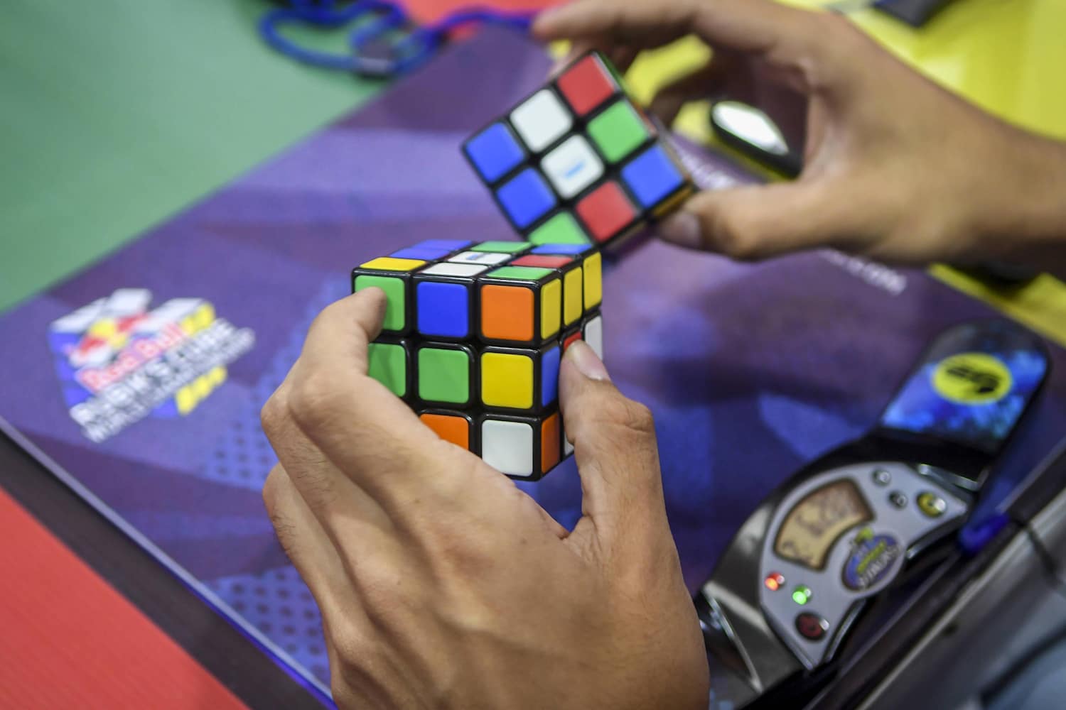 Red Bull Rubik’S Cube – Red Bull Rubik’s Cube World Championship – SSKL