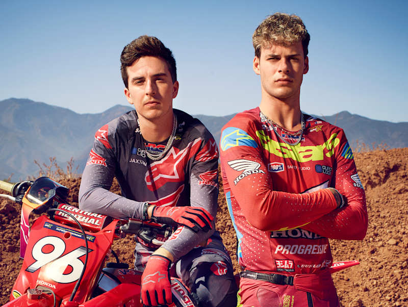 Aaron Colton's Project 2-Stroke | Day in the Dirt 2016