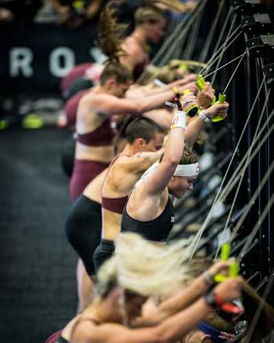 Lusi Prokter nastupa u ženskoj elitnoj kategoriji 15 na Hyrox Svetskom prvenstvu u Čikagu, SAD, demonstrirajući svoju snagu i izdržljivost 12. juna 2025. godine