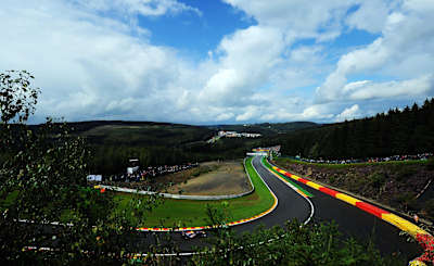 Une vue depuis les tribunes du circuit de Spa-Francorchamps où se déroule le Grand Prix de Belgique de Formule 1.