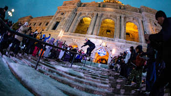 Grace Warner slides a rail in the finals at Red Bull Heavy Metal in Saint Paul, Minnesota, USA on February 10, 2024.