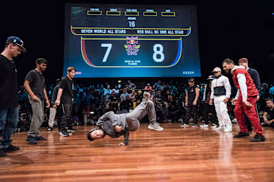 Breakdance Battle